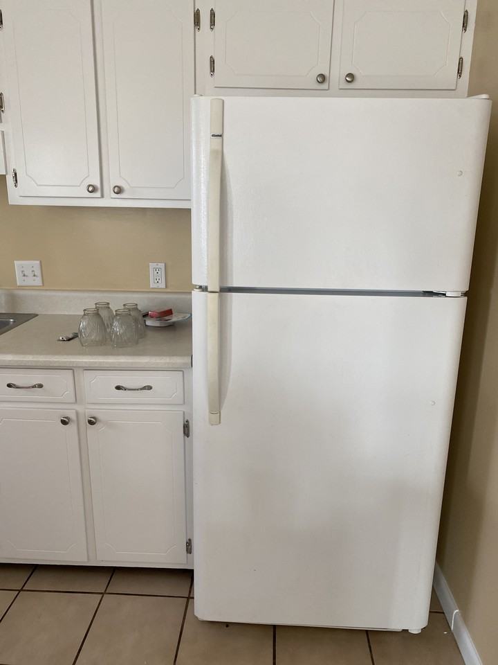 1404 Carolina Avenue - Photo 3 of 10
