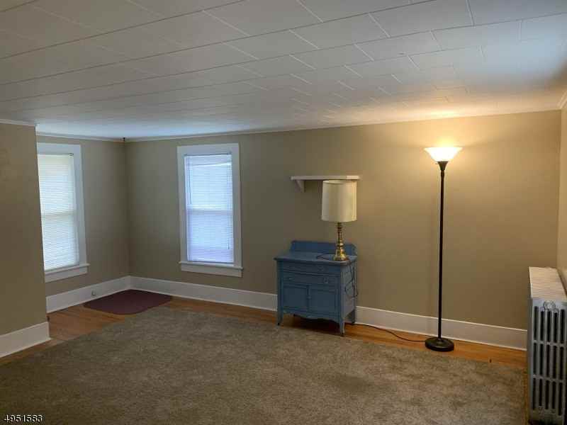 1050A State Route 173 - Photo 2 of 12