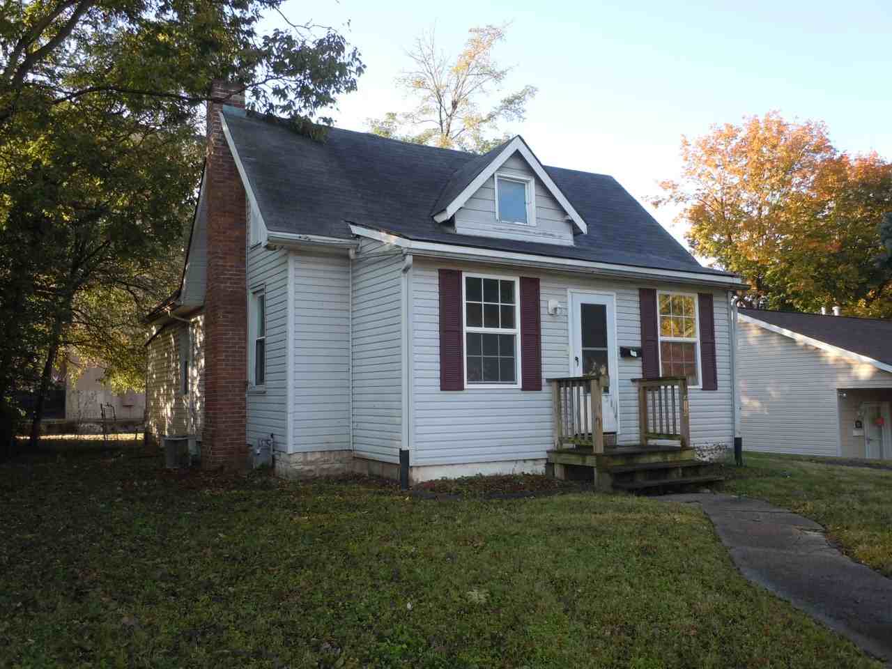 418 Bell Street, Collinsville, IL 62234 3 Bedroom House for Rent for