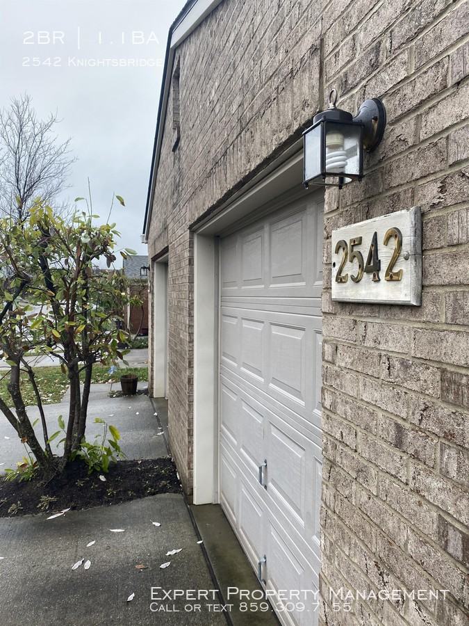 2542 Knightsbridge - Photo 3 of 4