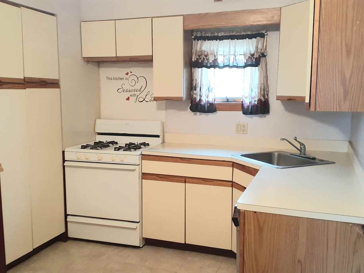 10 Morrissee Ave. #2nd Fl - Photo 3 of 5