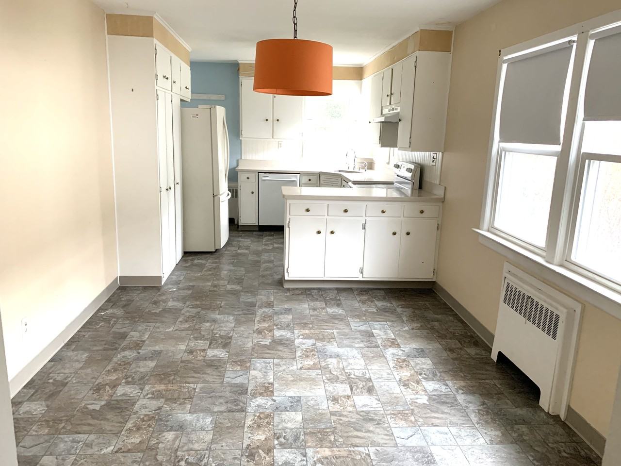 105 N Ridge Street - Photo 3 of 11