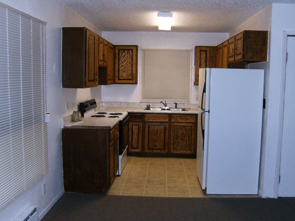 801 East 3rd Street - Photo 3 of 4