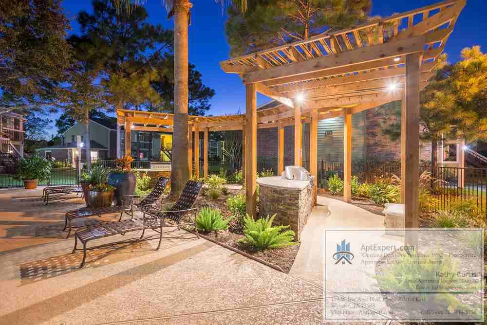 Highway 146 - Photo 6 of 10