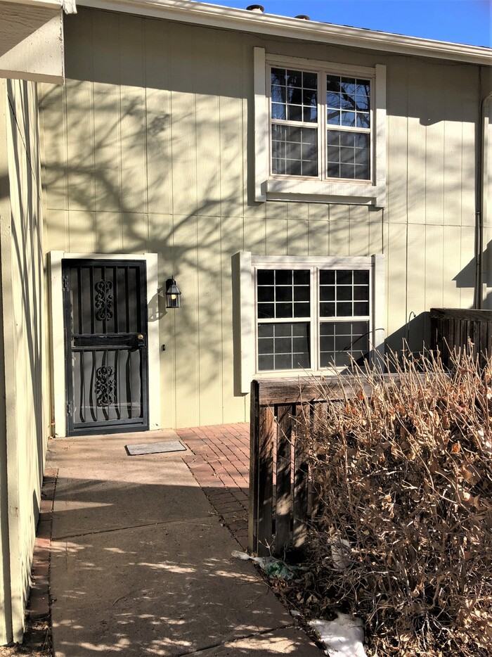 7097 South Knolls Way - Photo 2 of 16