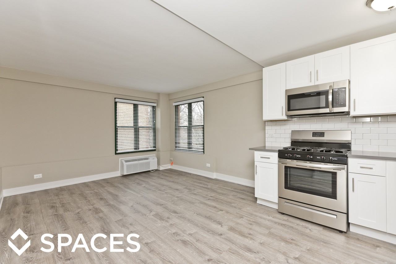 2545 W Fitch Ave - Photo 2 of 12