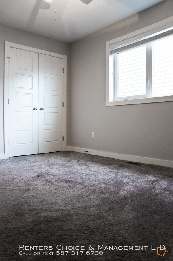 131 Riverhurst Cove W - Photo 2 of 20