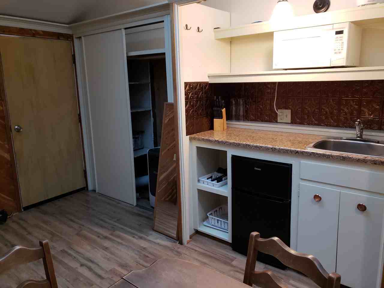 2015 Nth 6th Street *Studio - Photo 3 of 5