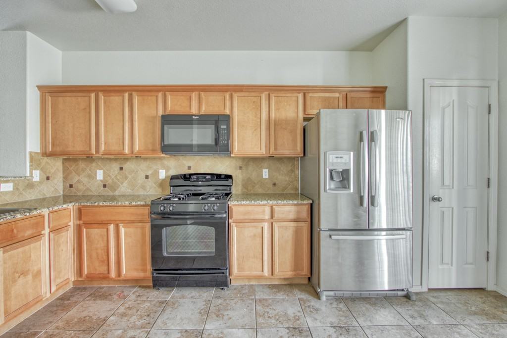 14227 Bluesky Point Court - Photo 3 of 22