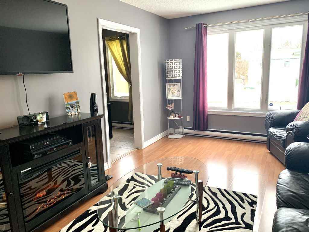 27 Jeffers Drive - Photo 3 of 19
