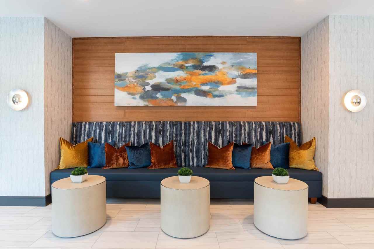 Stratus on Hudson - Photo 3 of 5