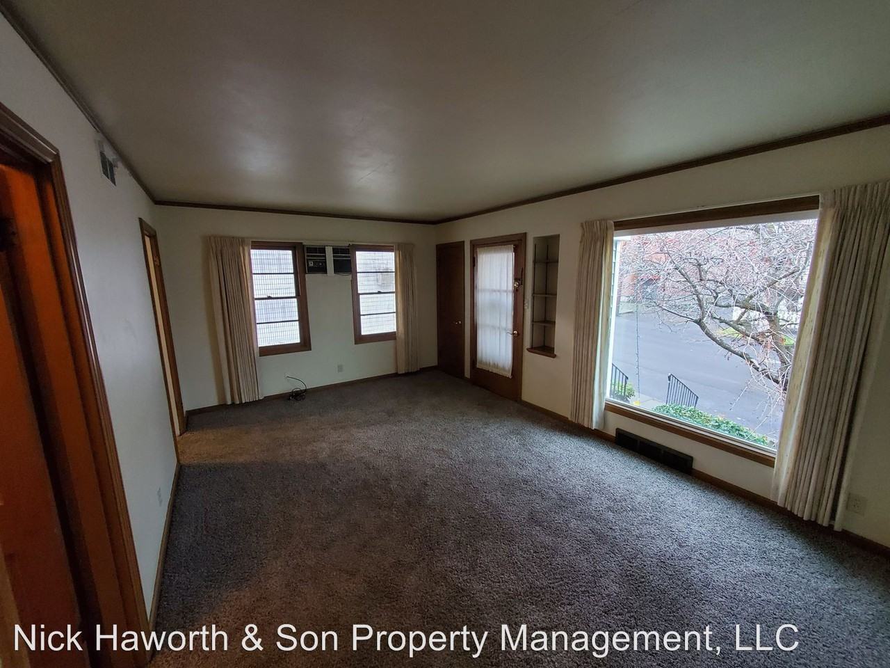 1000/1002/1004/1006/1006.5 Union St and 100/102/106 East 9th St - Photo 3 of 8