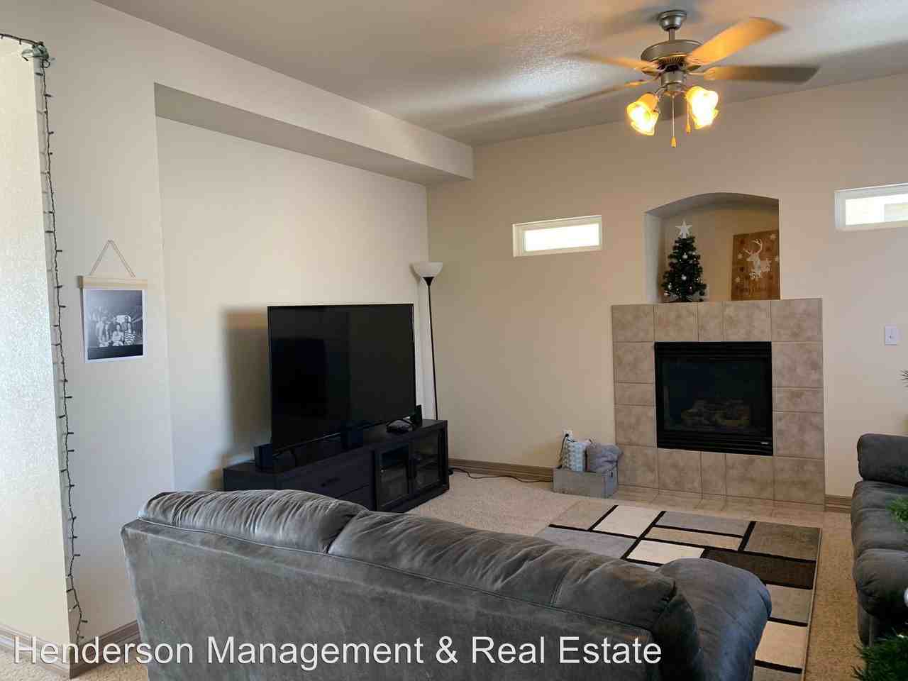 2169 Sunbury Lane - Photo 3 of 20