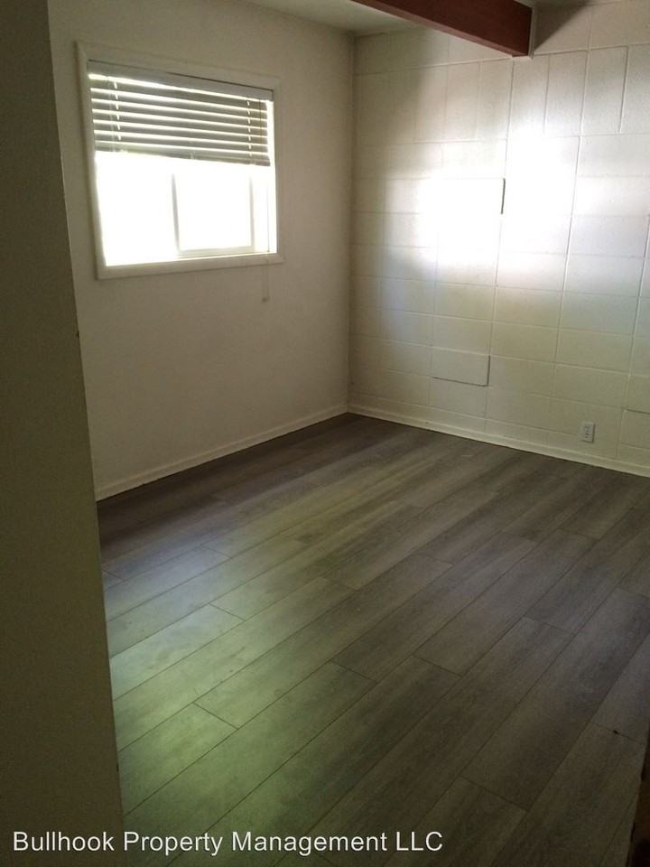 105 7th St 4plex - Photo 2 of 12