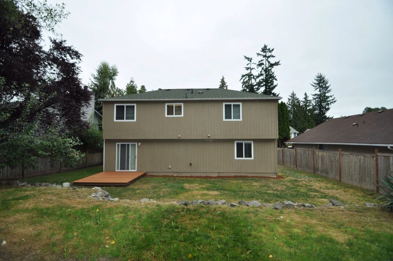 1714 225th St SE - Photo 2 of 14