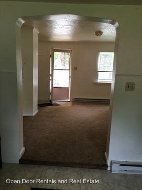 317 W 1st - Photo 3 of 11