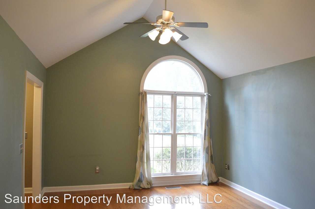 2217 Briar Glen Rd - Photo 3 of 22