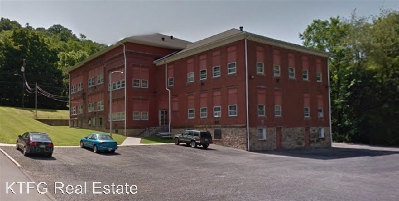 235 E. Freedom Ave - Photo 3 of 3