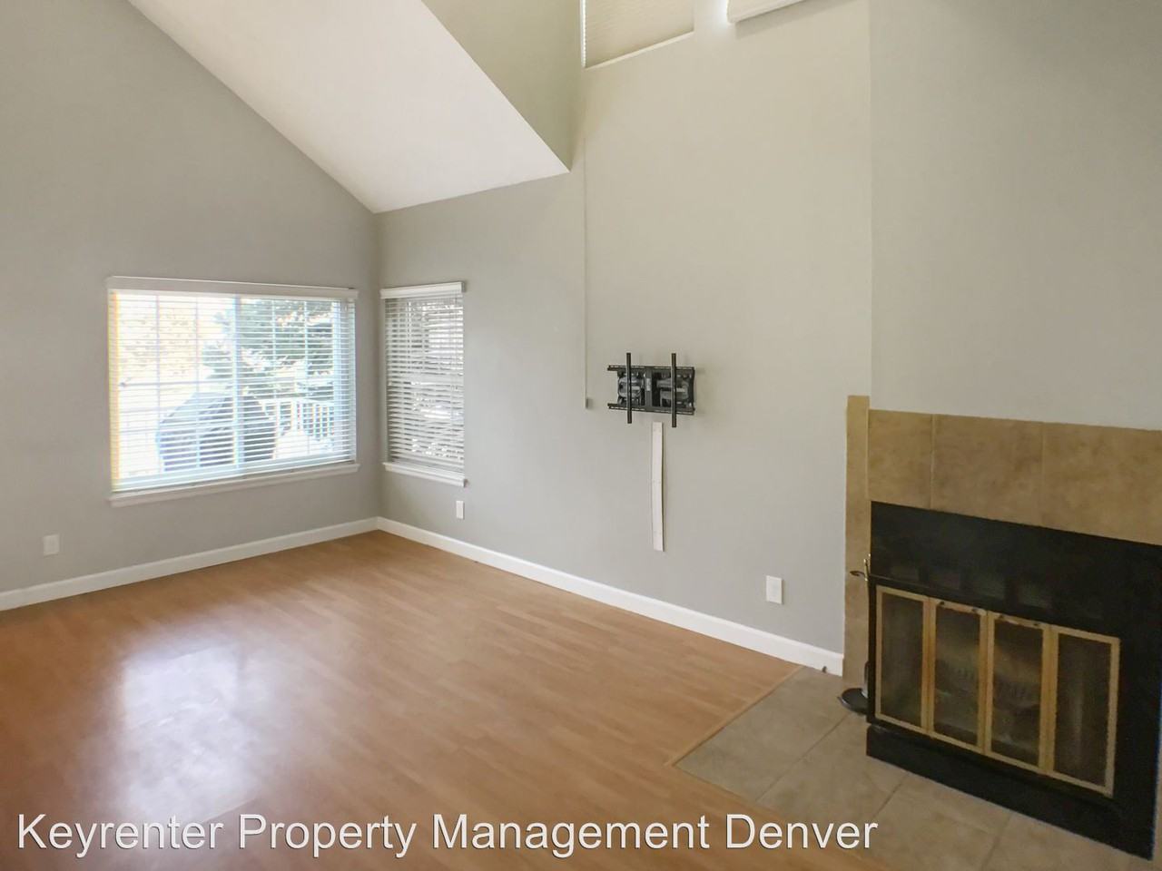 6756 S Ivy St #B3 - Photo 3 of 21