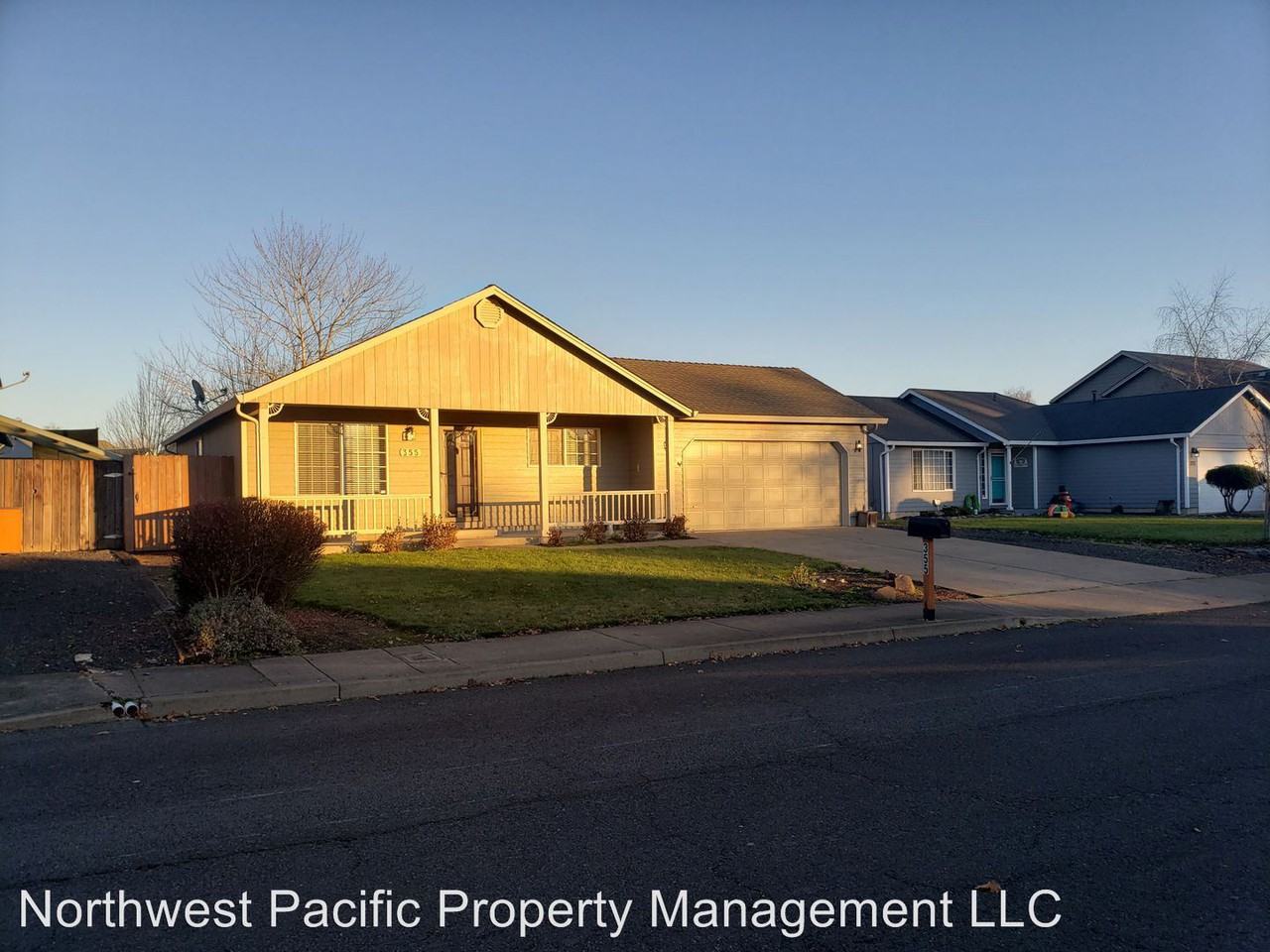 355 S 5th Street - Photo 2 of 27