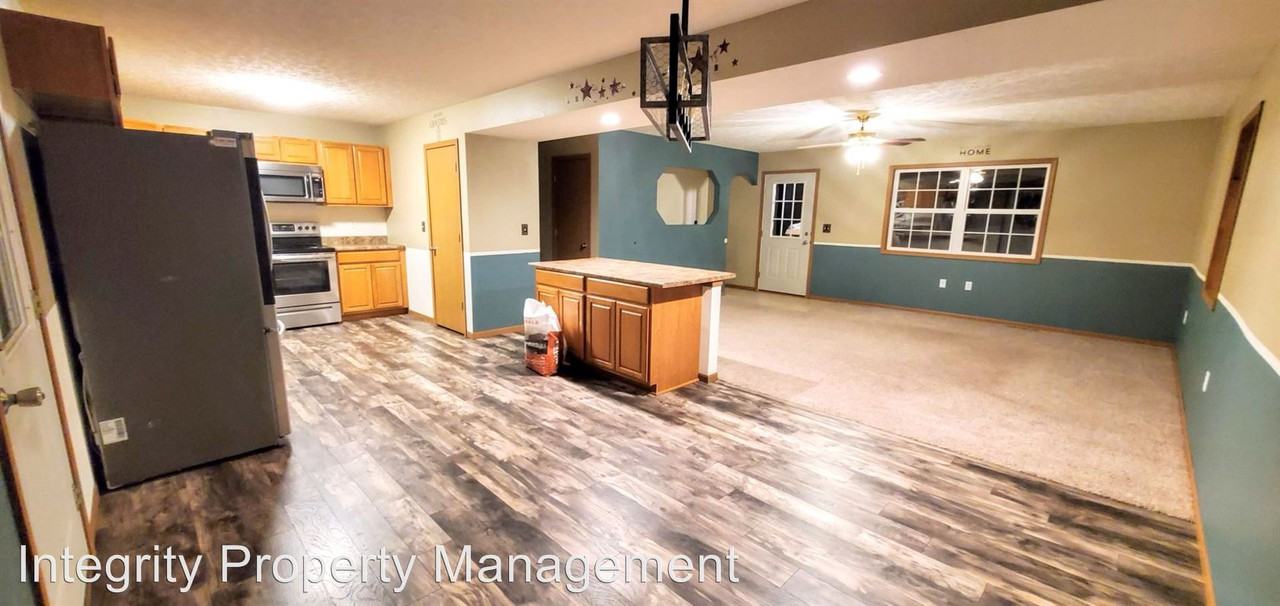 28484 Sleepy Lane - Photo 2 of 14