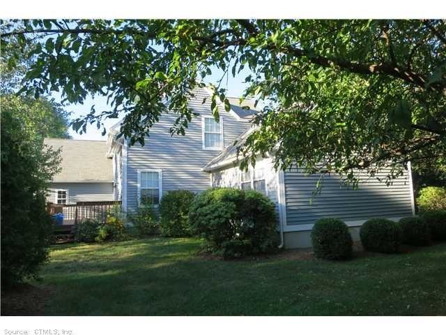 10 Windcrest Dr - Photo 3 of 16