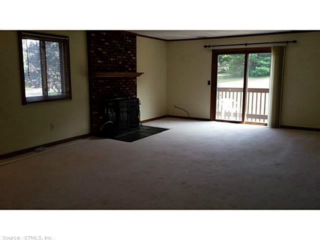 1002 Summer Hill Dr - Photo 3 of 18