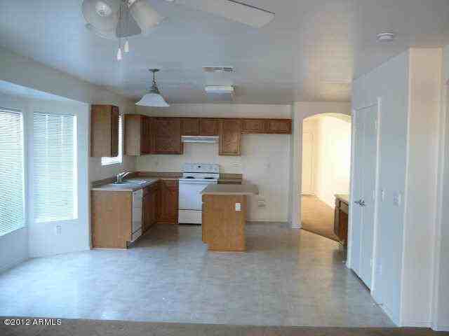 7552 W Nicolet Ave - Photo 3 of 10