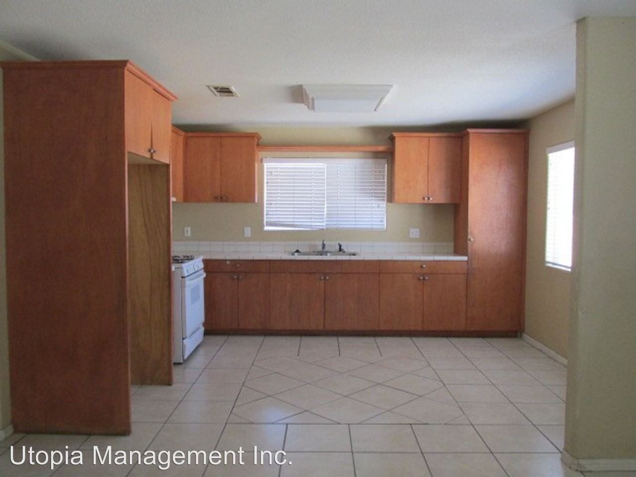 434 S Camino Los Banos - Photo 3 of 12