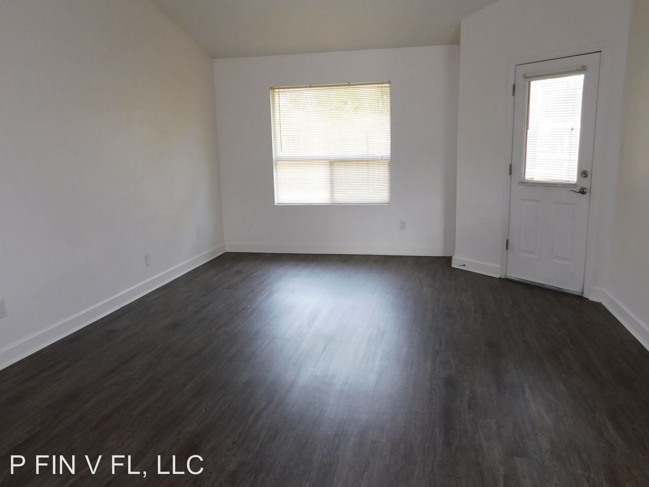 49 Voda Ct - Photo 2 of 12