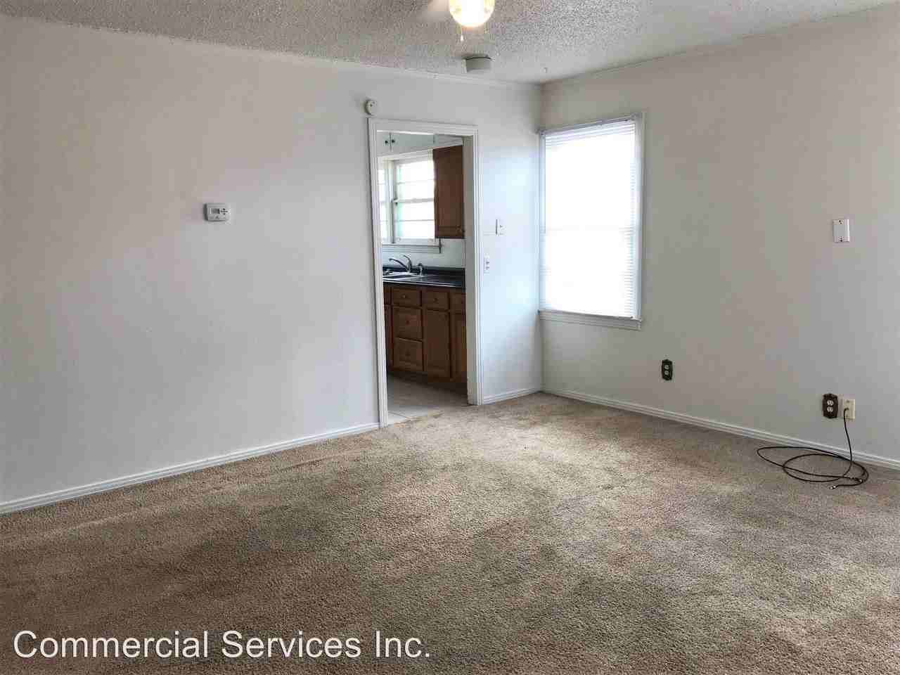 131 S 4th Ave - Photo 2 of 8