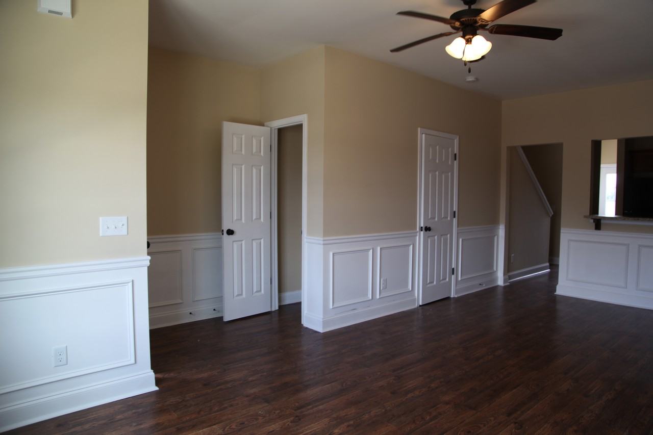 114 Reserve Ln - Photo 2 of 9