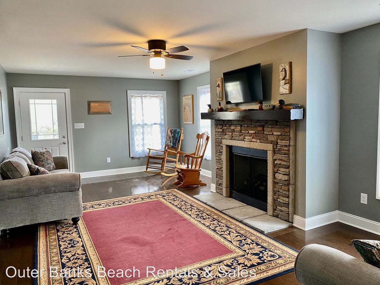 630 Grebe Ct. - Photo 3 of 23