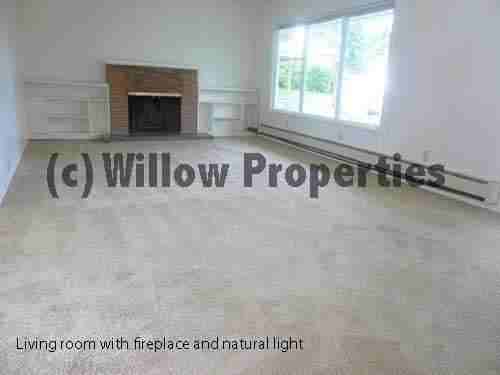 6010 99th St Sw - Photo 2 of 10