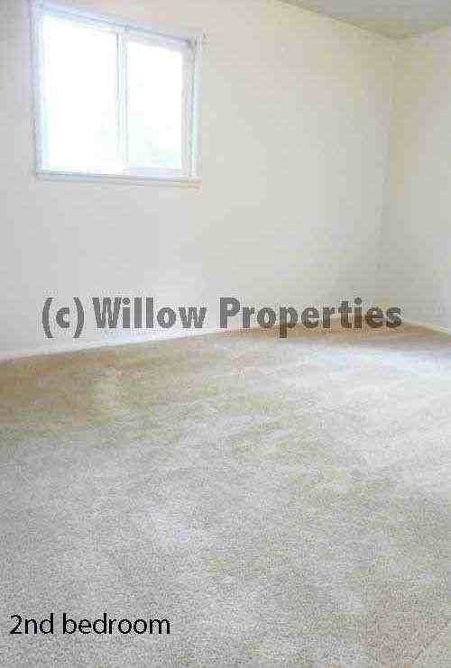 6010 99th St Sw - Photo 3 of 10