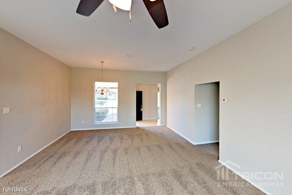 1627 Loveland Drive - Photo 3 of 31