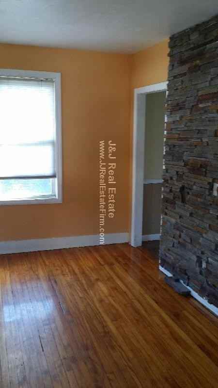 78 Greenwood St 3 - Photo 2 of 5