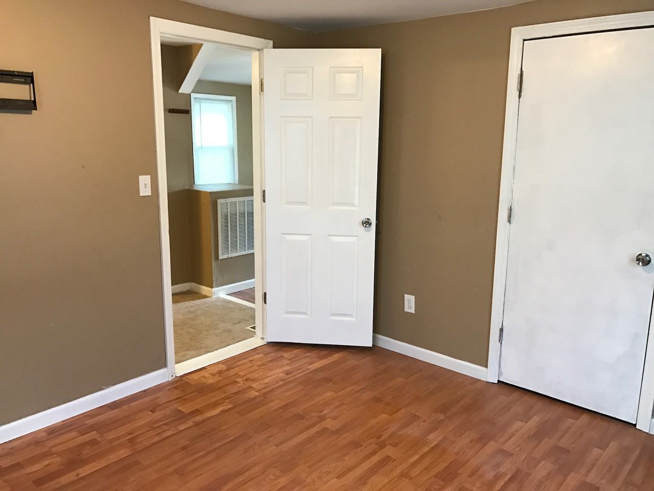 624 Park Avenue - Photo 2 of 7