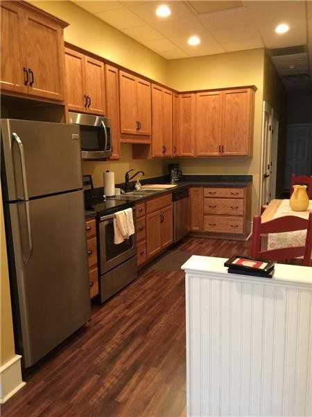 639 Edgar Ave - Photo 2 of 6