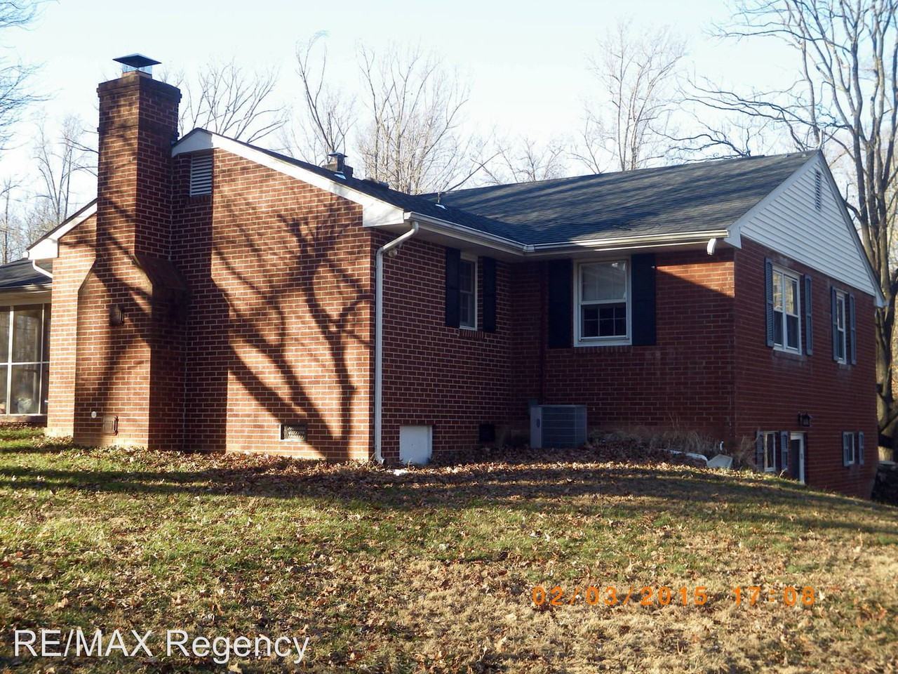 6051 Dumfries Rd - Photo 3 of 16