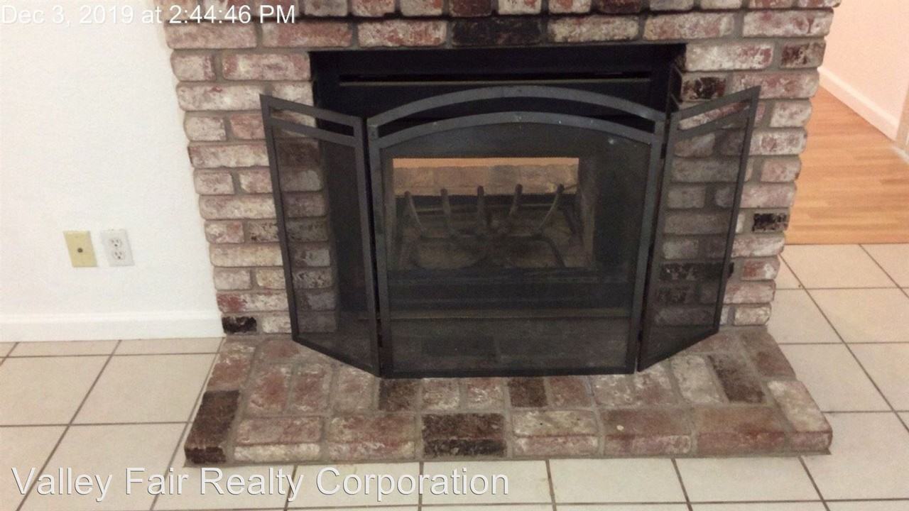 1581 Broadway St County Of Yuba - Photo 3 of 7
