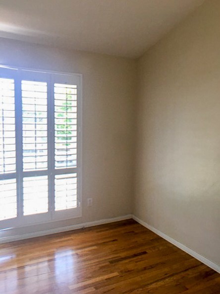 5363 Saxon St - Photo 2 of 30