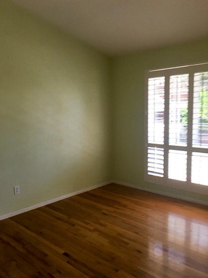 5363 Saxon St - Photo 4 of 30