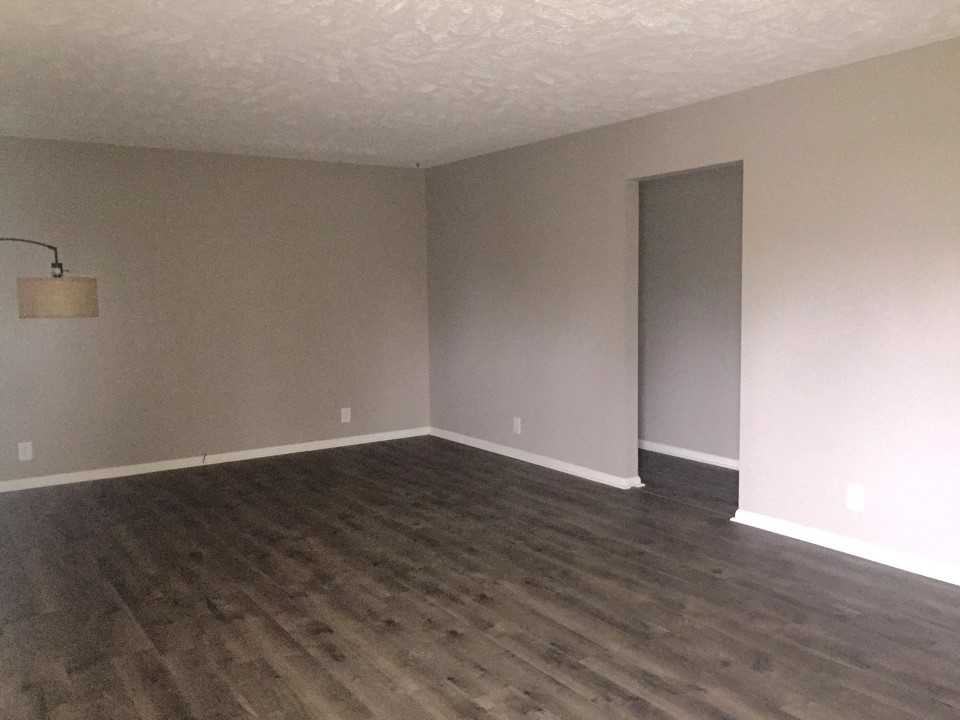 178 Easy St - Photo 2 of 5