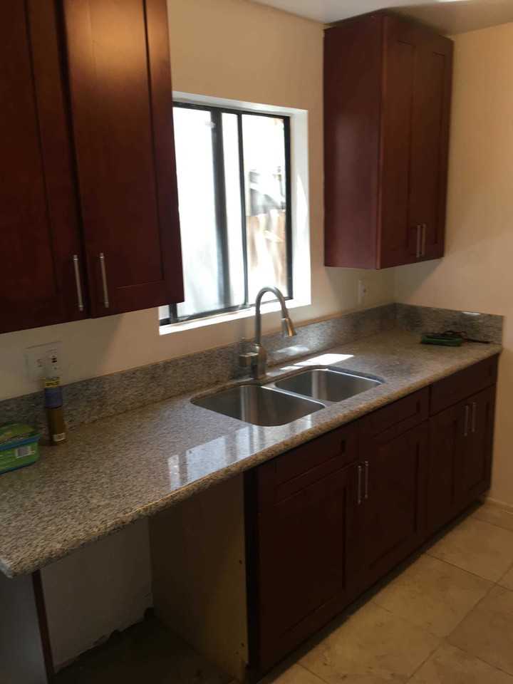 2720 E South St Apt 2 - Photo 2 of 10