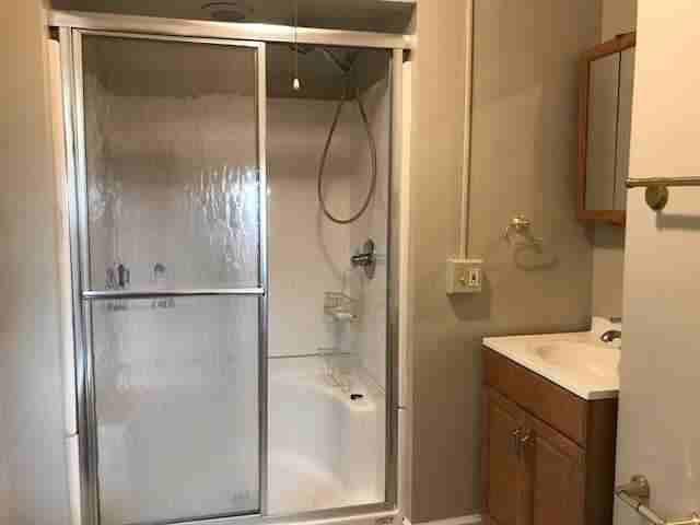 1021 W 2nd St - Photo 2 of 8