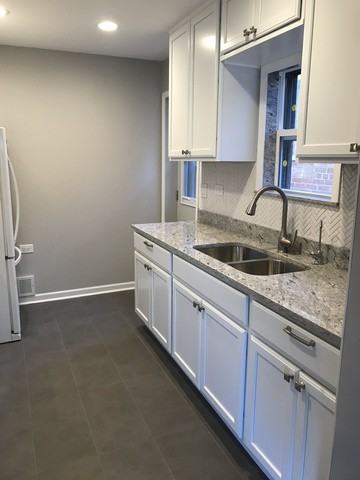 4623 Cracow Ave - Photo 2 of 8