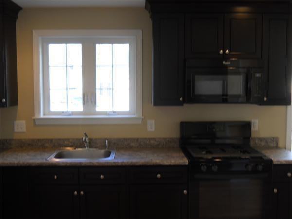 14 Cormier Way - Photo 3 of 7