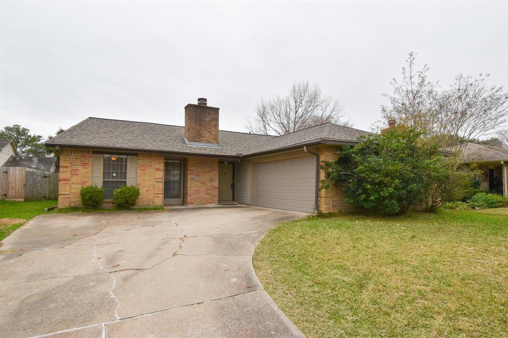 18735 Shannon Glen Lane - Photo 2 of 19