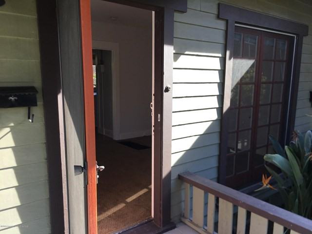 534 Thompson Drive - Photo 3 of 12